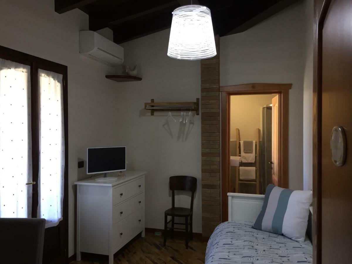אסמיני B&B Martina מראה חיצוני תמונה