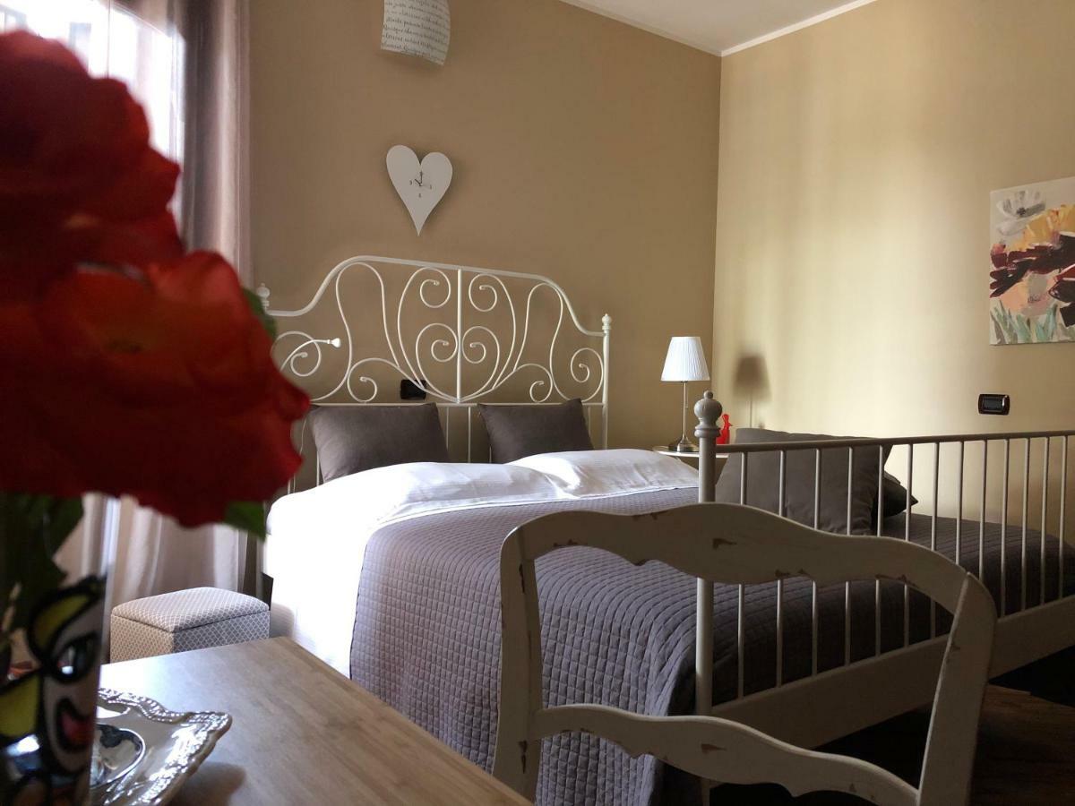 אסמיני B&B Martina מראה חיצוני תמונה